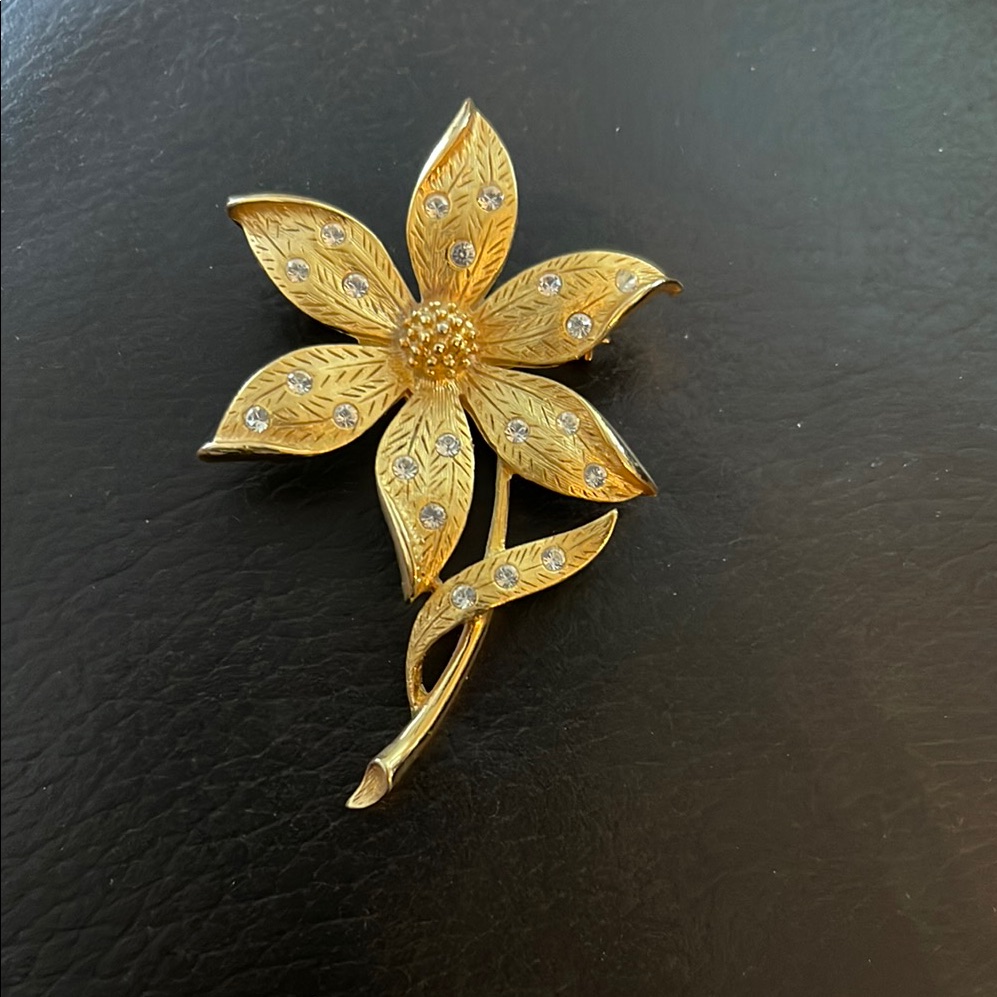 Jj Elegant Gold Floral Brooch With Silver Accents 18$